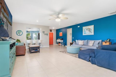 Casa en venta en Punta Gorda, Florida, 3 dormitorios, 162.02 m2 № 1289487 - foto 13