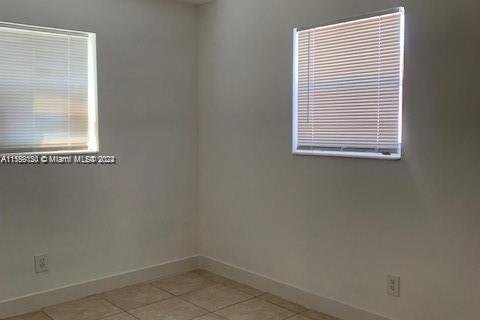 House in Fort Lauderdale, Florida 2 bedrooms, 85.84 sq.m. № 1145393 - photo 8