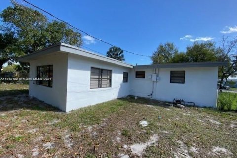 Villa ou maison à vendre à Fort Lauderdale, Floride: 3 chambres, 125.42 m2 № 1145395 - photo 12