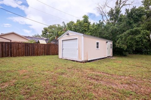 House in Deltona, Florida 4 bedrooms, 207.64 sq.m. № 1354705 - photo 22