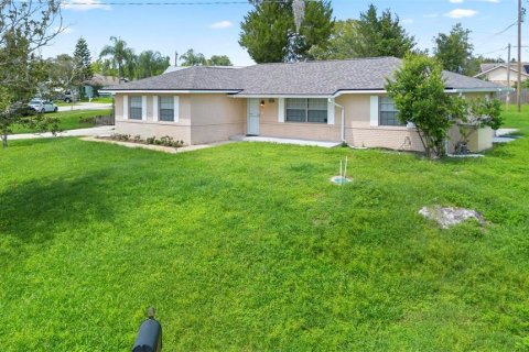 Casa en venta en Deltona, Florida, 4 dormitorios, 207.64 m2 № 1354705 - foto 28