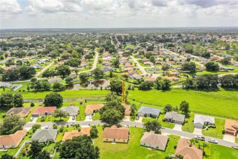 House in Lakeland, Florida 3 bedrooms, 164.53 sq.m. № 1354706 - photo 5