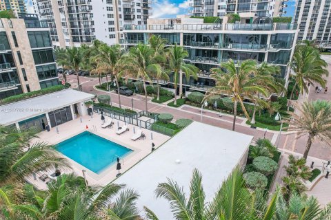 Condominio en venta en Hollywood, Florida, 3 dormitorios, 203.73 m2 № 1271935 - foto 11