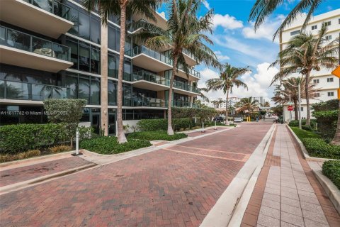 Condominio en venta en Hollywood, Florida, 3 dormitorios, 203.73 m2 № 1271935 - foto 7