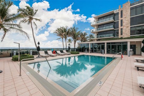 Condominio en venta en Hollywood, Florida, 3 dormitorios, 203.73 m2 № 1271935 - foto 8