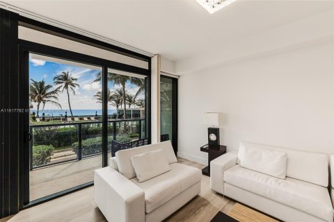 Condominio en venta en Hollywood, Florida, 3 dormitorios, 203.73 m2 № 1271935 - foto 25