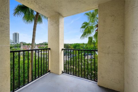 Copropriété à vendre à Fort Lauderdale, Floride: 3 chambres, 134.43 m2 № 1370823 - photo 1