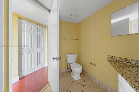 Copropriété à vendre à Fort Lauderdale, Floride: 3 chambres, 134.43 m2 № 1370823 - photo 8