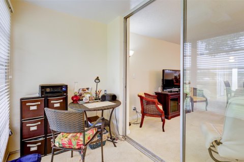 Condominio en venta en Sunrise, Florida, 1 dormitorio, 57.6 m2 № 977092 - foto 28