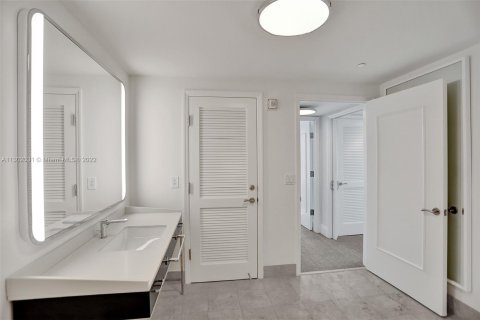 Condominio en venta en Miami Beach, Florida, 1 dormitorio, 99.03 m2 № 165839 - foto 28