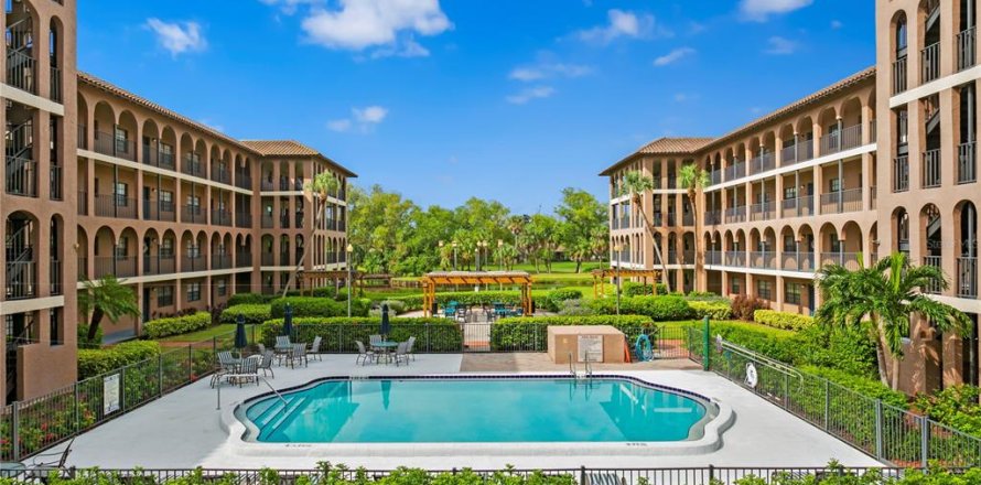 Condo à Gulfport, Floride, 2 chambres  № 1361057