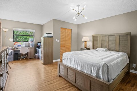 Condominio en venta en Coconut Creek, Florida, 2 dormitorios, 115.01 m2 № 1096445 - foto 14