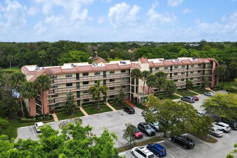 Condominio en venta en Coconut Creek, Florida, 2 dormitorios, 115.01 m2 № 1096445 - foto 22