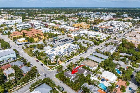 House in Delray Beach, Florida 4 bedrooms, 117.99 sq.m. № 1096402 - photo 21