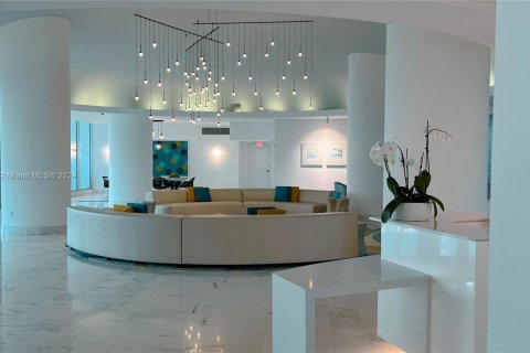 Condominio en venta en Miami Beach, Florida, 73.11 m2 № 1271276 - foto 16