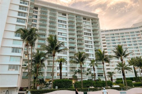 Studio in the Condo in Miami Beach, Florida  № 1271276 - photo 29