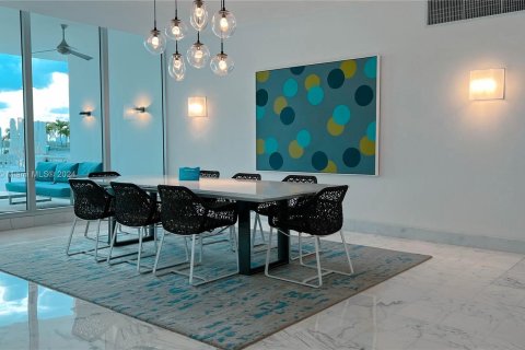 Condominio en venta en Miami Beach, Florida, 73.11 m2 № 1271276 - foto 19