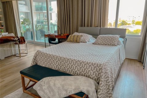 Condominio en venta en Miami Beach, Florida, 73.11 m2 № 1271276 - foto 3