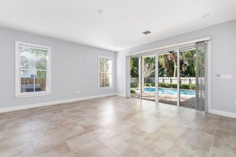 House in Fort Lauderdale, Florida 4 bedrooms, 248.98 sq.m. № 991661 - photo 16