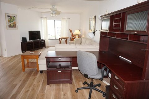 Condo in Punta Gorda, Florida, 1 bedroom  № 1327355 - photo 5