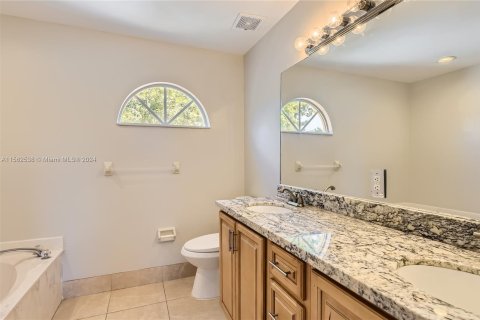 Casa en venta en Coconut Creek, Florida, 3 dormitorios, 153.47 m2 № 1128472 - foto 9
