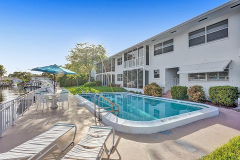 Copropriété à vendre à Fort Lauderdale, Floride: 2 chambres, 102.19 m2 № 1152152 - photo 13