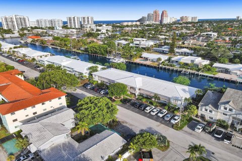 Copropriété à vendre à Fort Lauderdale, Floride: 2 chambres, 102.19 m2 № 1152152 - photo 4