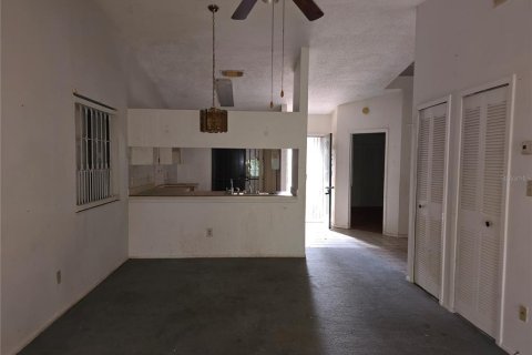 Duplex à vendre à Orlando, Floride: 2 chambres, 89.46 m2 № 1410369 - photo 10