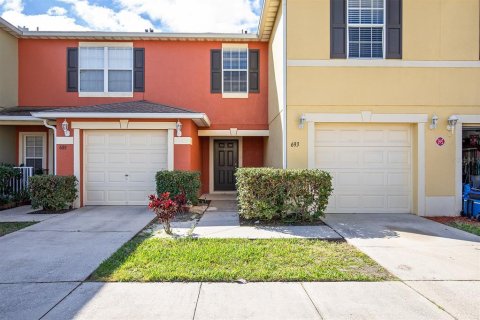 Townhouse in Orlando, Florida 3 bedrooms, 138.89 sq.m. № 1003304 - photo 1