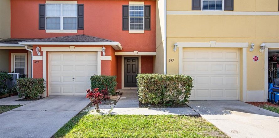 Townhouse in Orlando, Florida 3 bedrooms, 138.89 sq.m. № 1003304