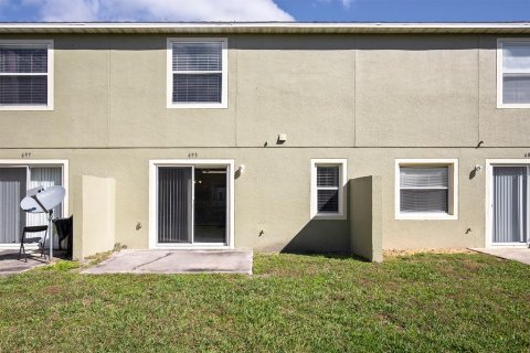Townhouse in Orlando, Florida 3 bedrooms, 138.89 sq.m. № 1003304 - photo 17