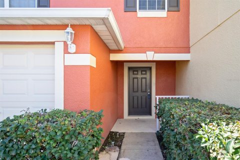 Townhouse in Orlando, Florida 3 bedrooms, 138.89 sq.m. № 1003304 - photo 2