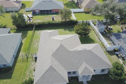 Casa en venta en Auburndale, Florida, 4 dormitorios, 188.78 m2 № 964399 - foto 2