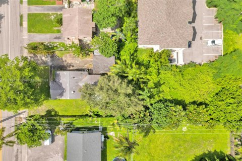 Land in Hollywood, Florida № 1333636 - photo 16