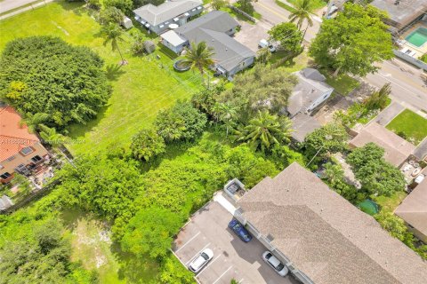 Land in Hollywood, Florida № 1333636 - photo 20