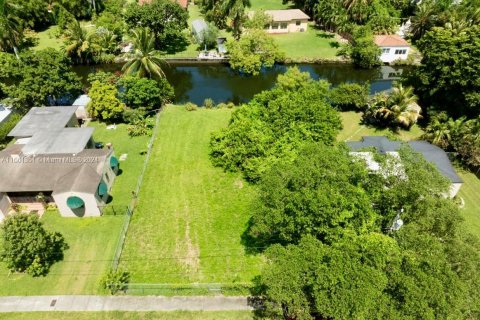 Terreno en venta en Miami, Florida № 1374327 - foto 3