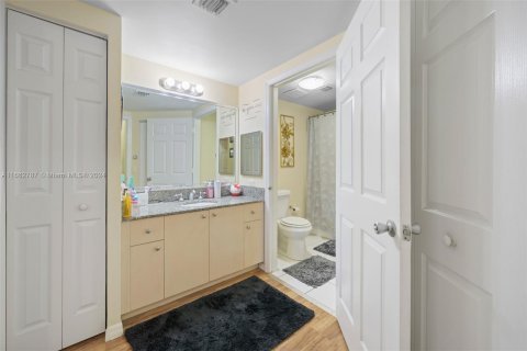 Copropriété à vendre à Miramar, Floride: 1 chambre, 78.97 m2 № 1374324 - photo 14