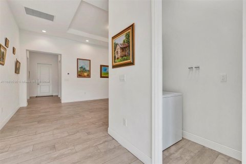 Villa ou maison à vendre à Miami, Floride: 3 chambres, 183.95 m2 № 1374370 - photo 20