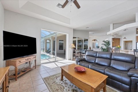 Villa ou maison à vendre à Punta Gorda, Floride: 3 chambres, 211.54 m2 № 1290844 - photo 14