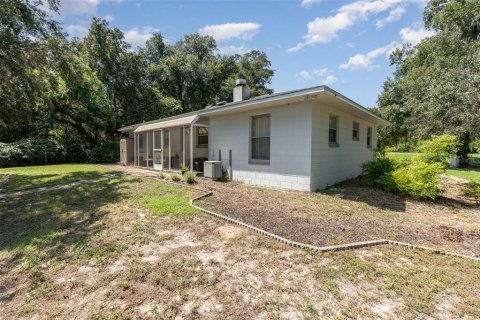 House in Leesburg, Florida 2 bedrooms, 80.36 sq.m. № 1372965 - photo 26