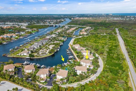 Copropriété à vendre à North Palm Beach, Floride: 3 chambres, 219.9 m2 № 936520 - photo 2