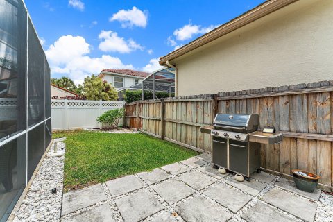 House in Jupiter, Florida 4 bedrooms, 227.05 sq.m. № 1189749 - photo 16