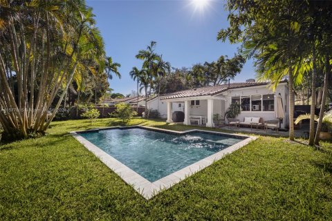 Casa en venta en Miami Shores, Florida, 2 dormitorios, 115.57 m2 № 1153438 - foto 21