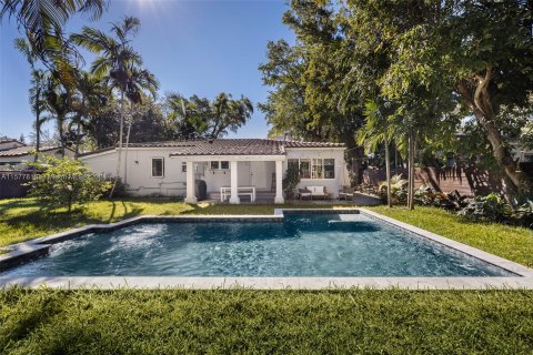 Casa en venta en Miami Shores, Florida, 2 dormitorios, 115.57 m2 № 1153438 - foto 22