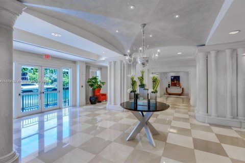 Condominio en venta en Sunny Isles Beach, Florida, 3 dormitorios, 134.52 m2 № 1153401 - foto 5