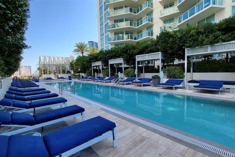 Condominio en venta en Sunny Isles Beach, Florida, 3 dormitorios, 134.52 m2 № 1153401 - foto 24