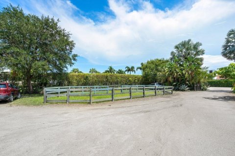 Immobilier commercial à louer à Wellington, Floride: 1 chambre, 392.51 m2 № 851781 - photo 10