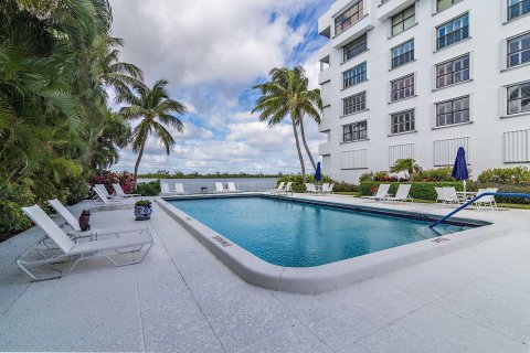 Copropriété à vendre à Palm Beach, Floride: 3 chambres, 154.96 m2 № 984008 - photo 24