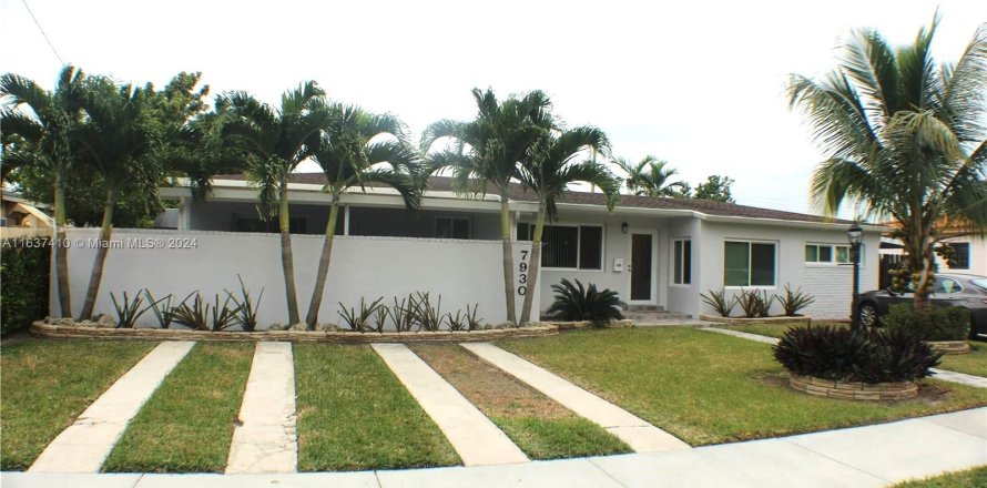 House in Miami, Florida 5 bedrooms, 163.14 sq.m. № 1309655