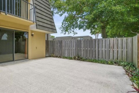 Townhouse in West Palm Beach, Florida 2 bedrooms, 114.83 sq.m. № 1188637 - photo 2